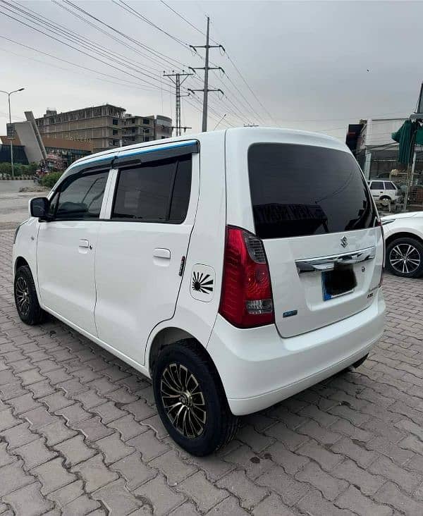 Suzuki Wagon R VXL AGS 2022 2