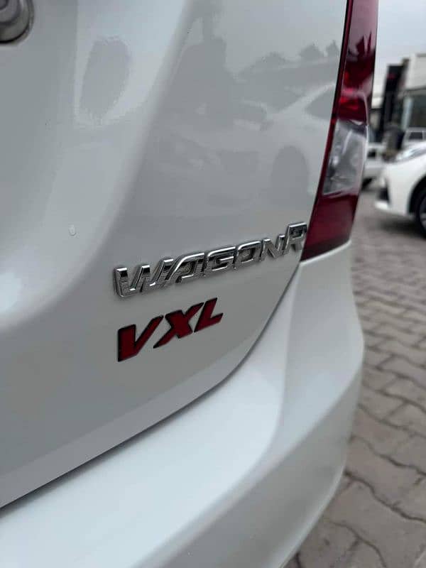 Suzuki Wagon R VXL AGS 2022 7