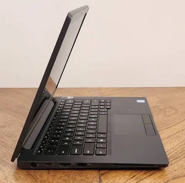 Dell 7300 i7 8th generation 4