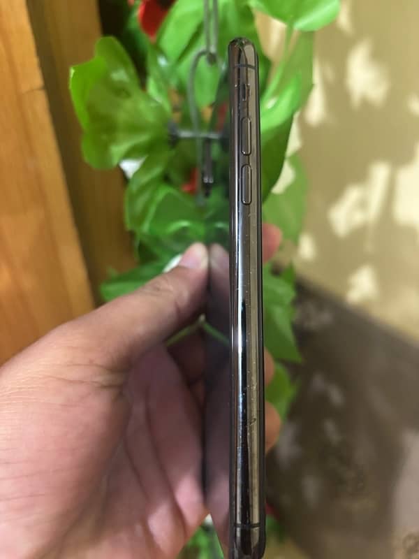 iphone x 256 gb sim working life time 6