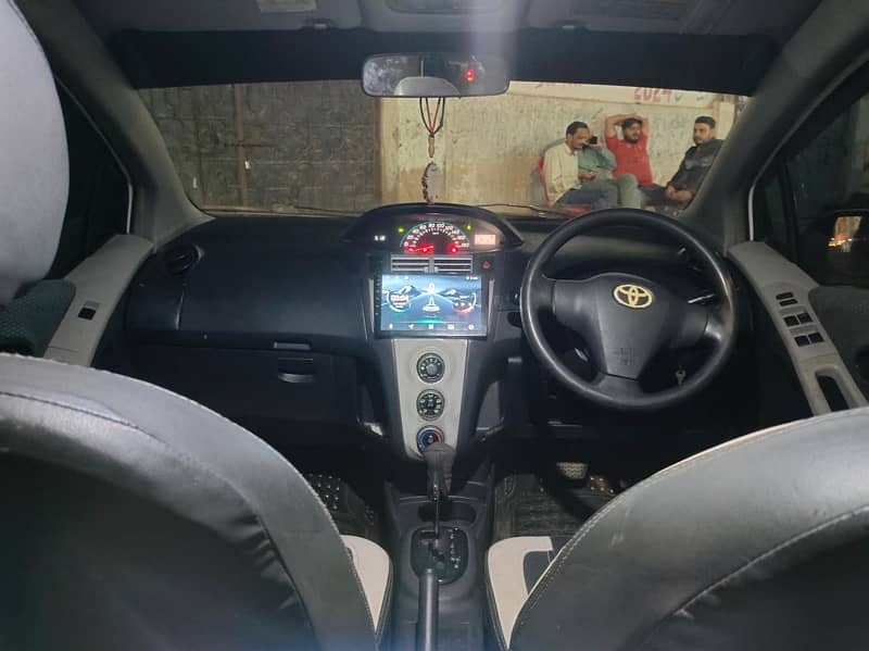 Toyota Vitz 2005 5