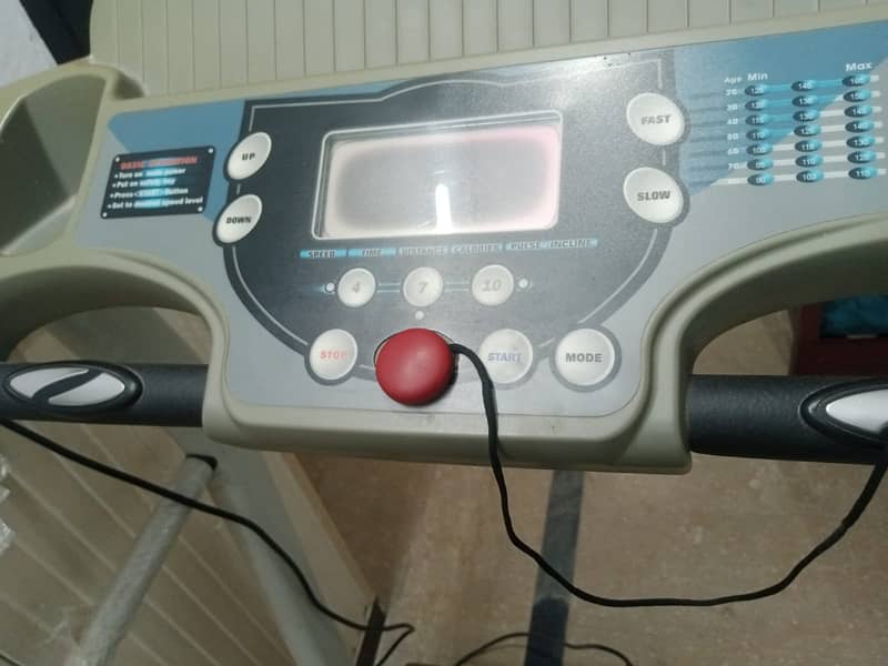 Treadmil available in good condition 1