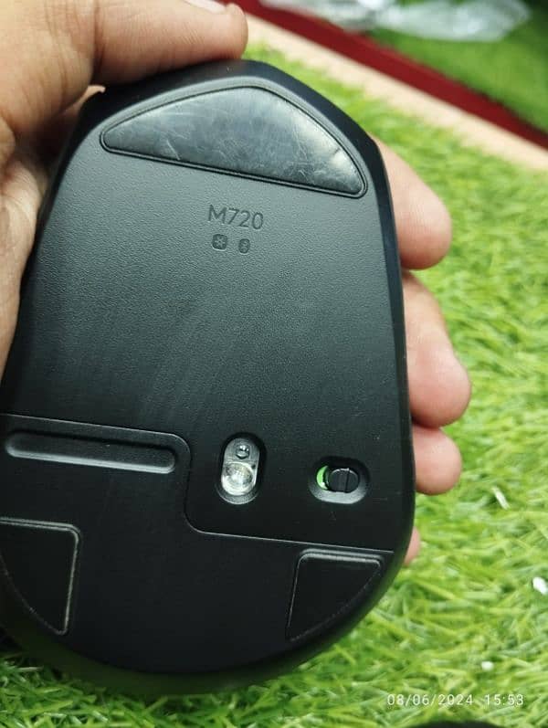 logitech M720 mouse wireless Bluetooth multi davice 2