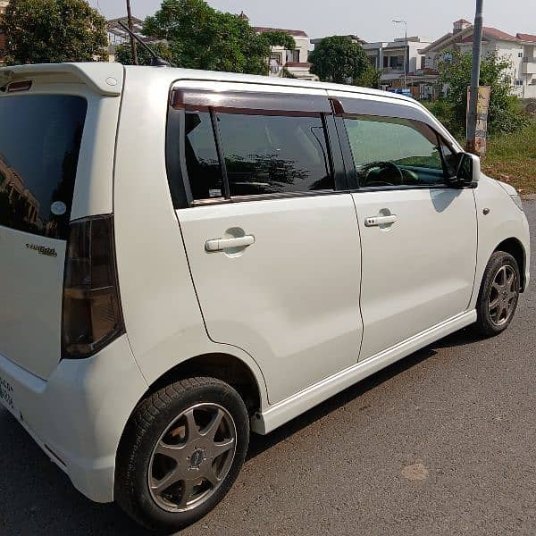 Suzuki Wagon R Stingray 12/2015 3