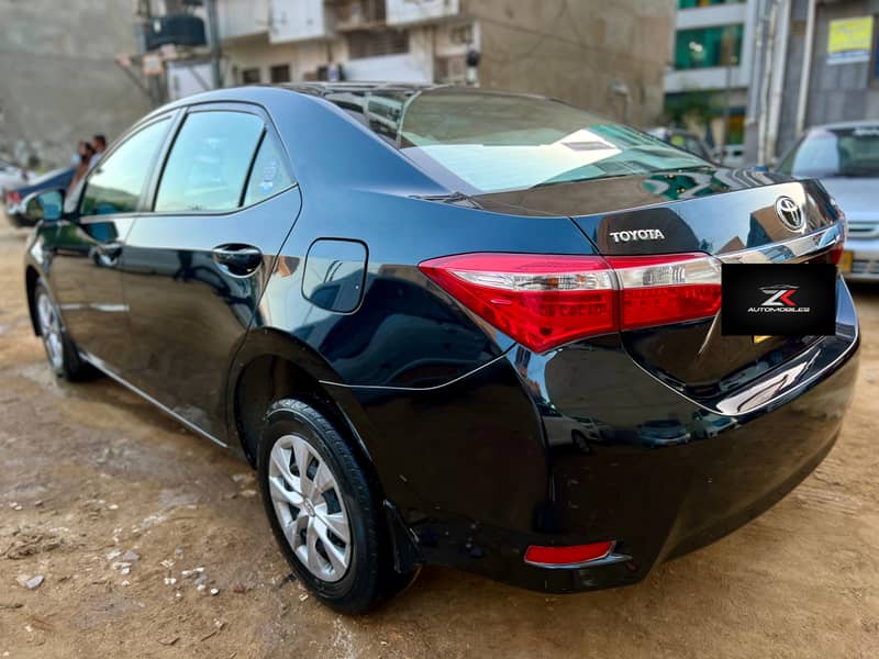 Toyota Corolla XLI 2019 4