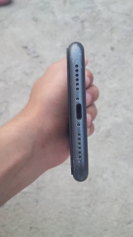 iPhone 11 non pta 3