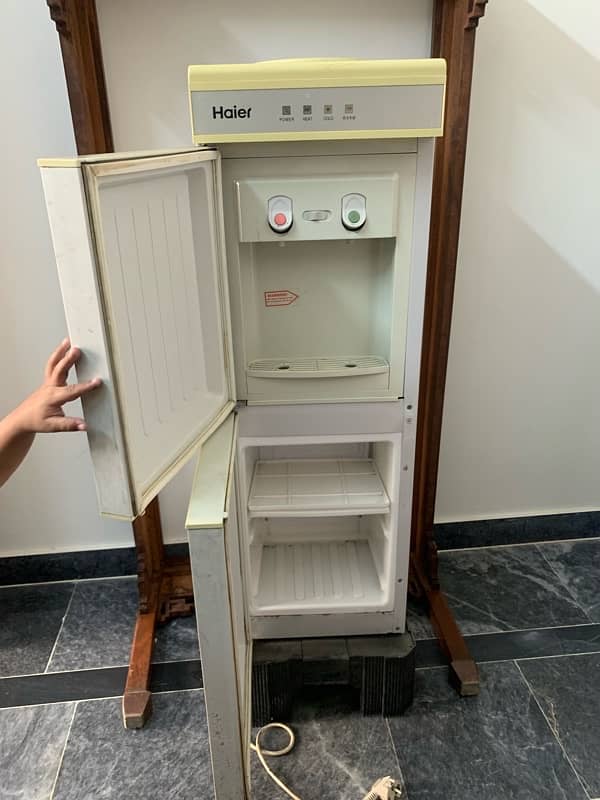 haier dispenser 1