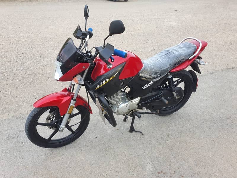 Yamaha YBR 125 2022 9