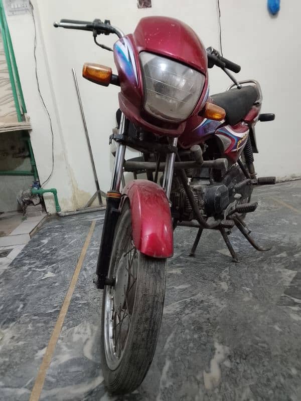 Honda prider 100cc Whatsapp number 03705325983 1