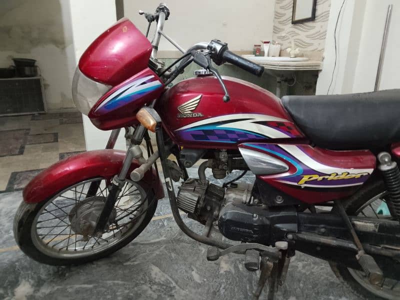 Honda prider 100cc Whatsapp number 03705325983 2