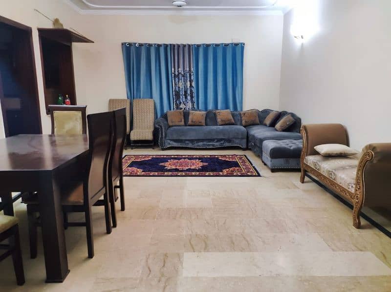 Luxury Furnished HOSTEL FOR Girls 16