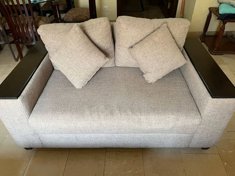 7 seater sofa set and 3 tables 1