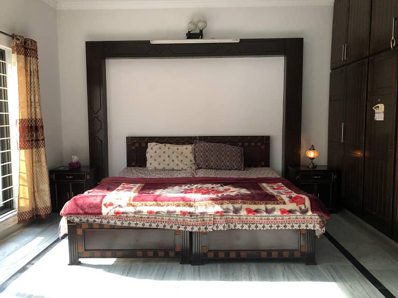 10 Marla Fully Furnished House Available For Rent 3