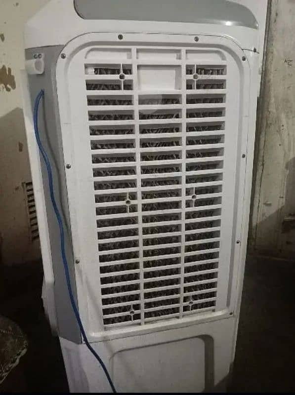 Room air cooler 4