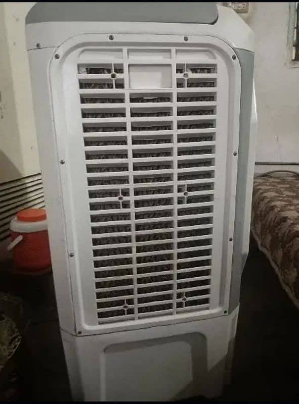 Room air cooler 6