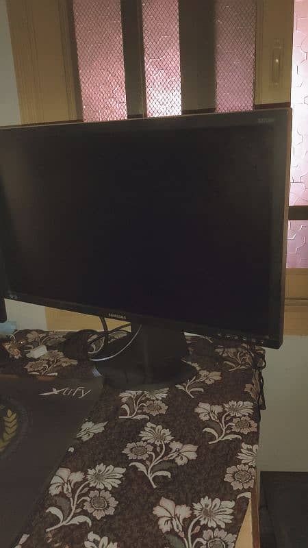 Samsung 27" LED S27C650P 2