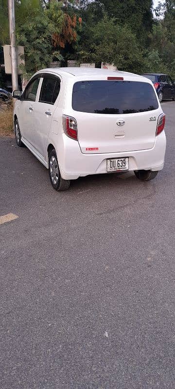 Daihatsu Mira 2012 1