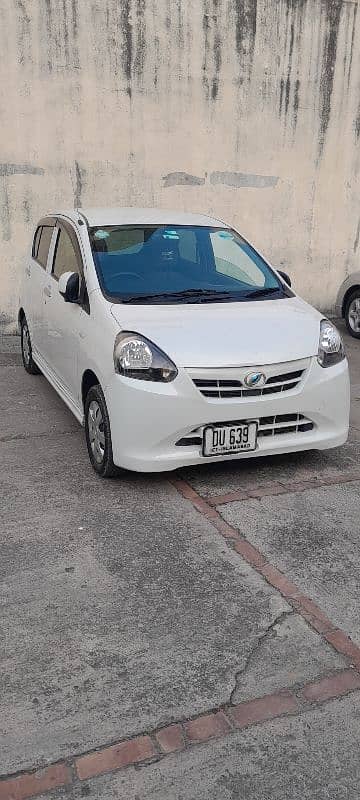 Daihatsu Mira 2012 3