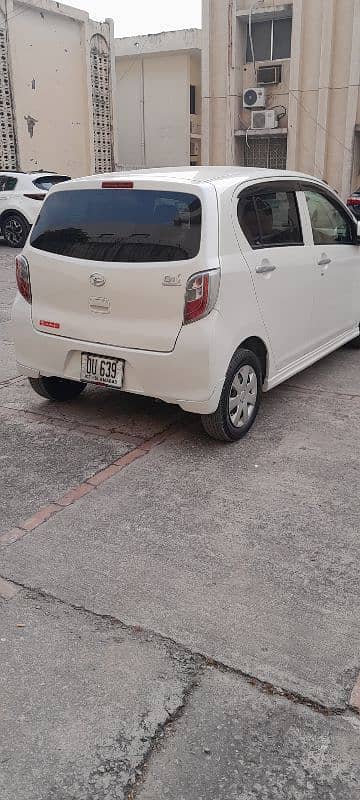 Daihatsu Mira 2012 6