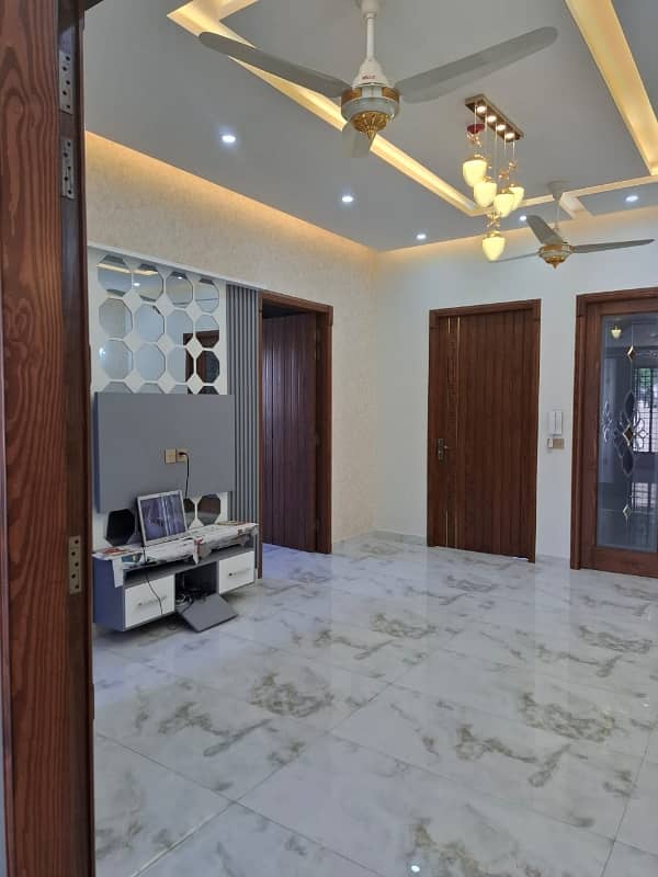 5 Marla Brand New Luxury House For Sale In Johar Town 38