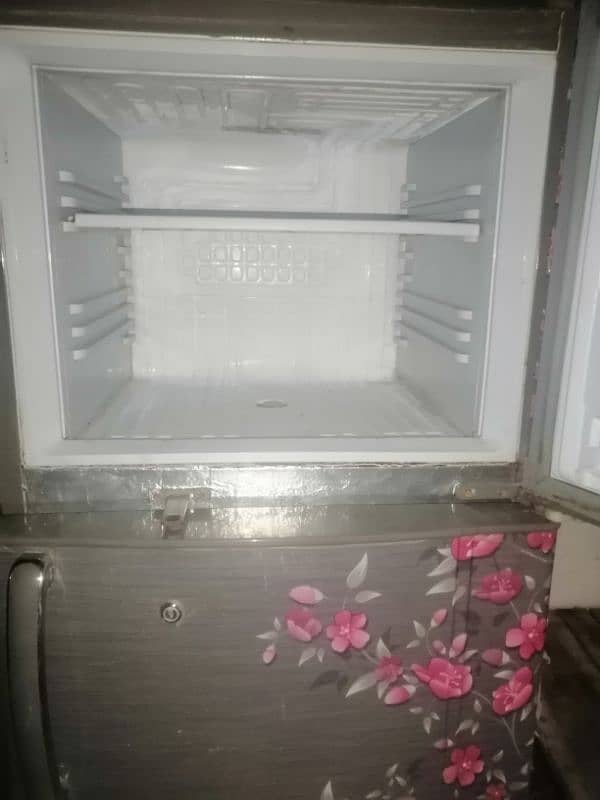 National Fridge 4