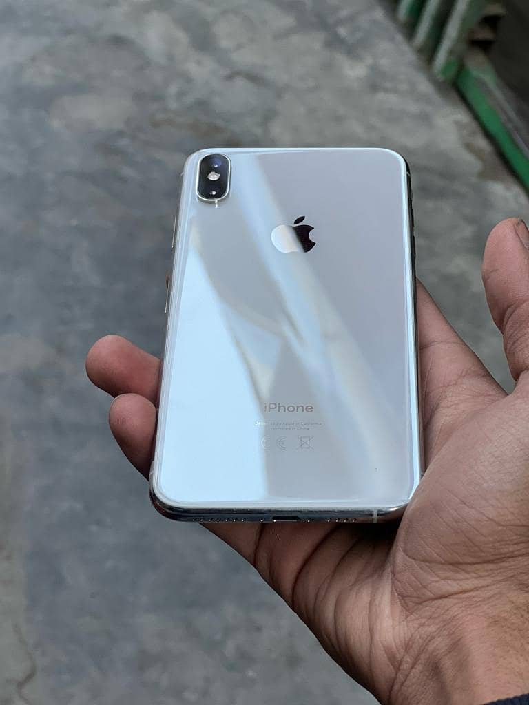 Iphone xs max 64 gb 0