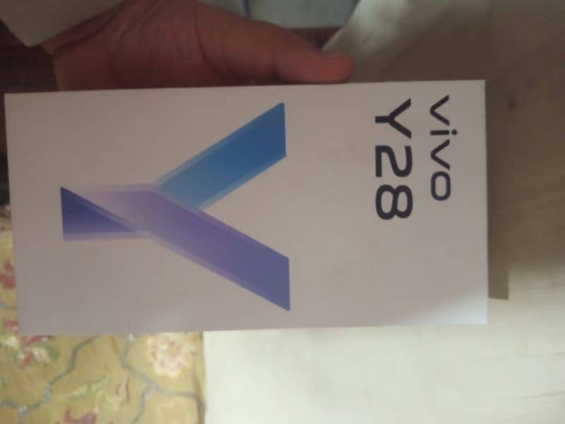 vivo y28 8+8 ram and 128 rom Complete box All ok 11 mnth wrnty 1