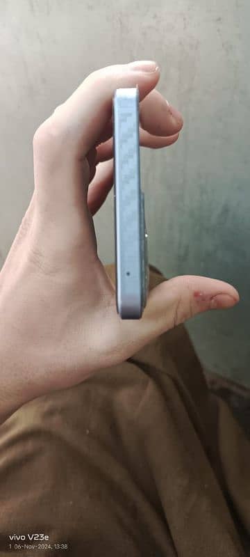 Oppo Reno 11f 1