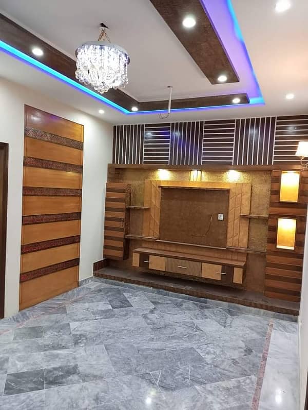 1 kanal beautiful house available for sale in johar town 9