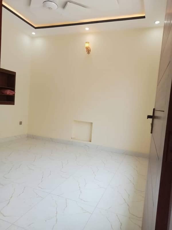 5 Marla Beautiful House Available For Sale In Johar Town 10