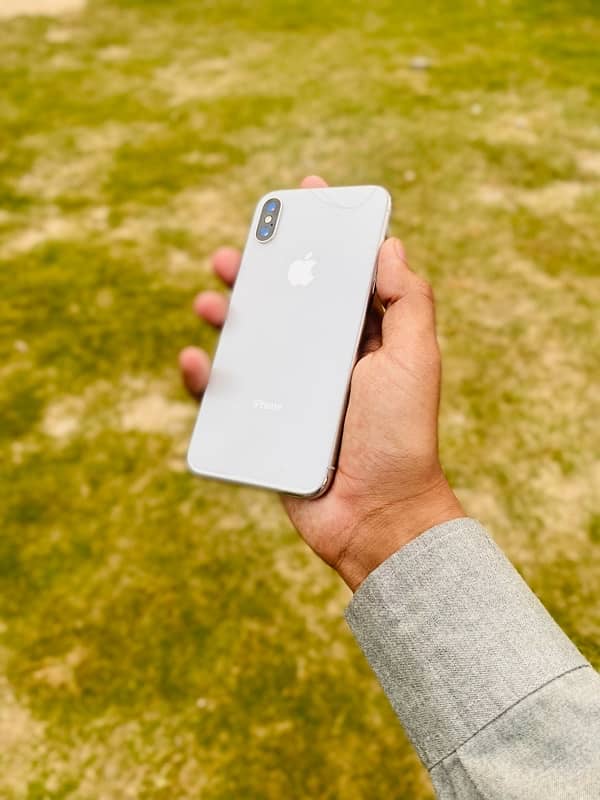 iphone x pta proved 64GB white 2