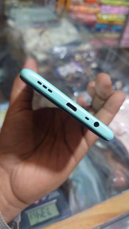 oppo a31 just phone . 6 128 3