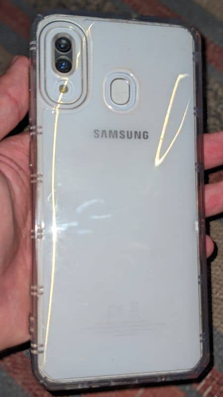 Samsung Galaxy A30 4/128 1