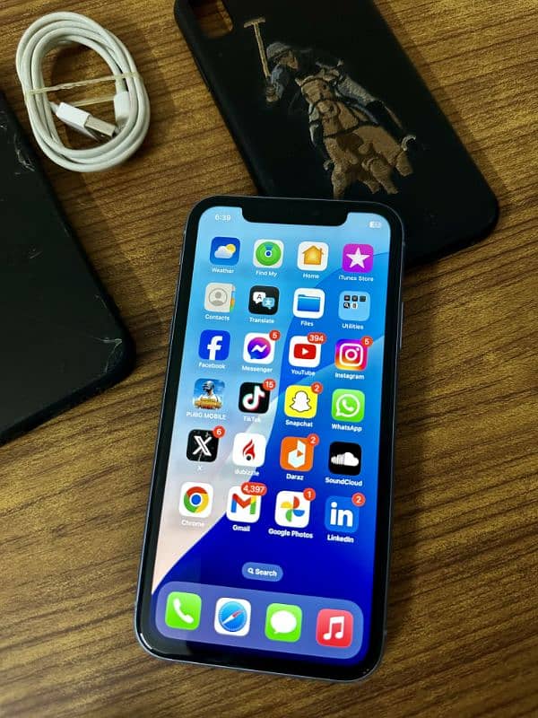 iPhone XR 256gb Non Pta 9