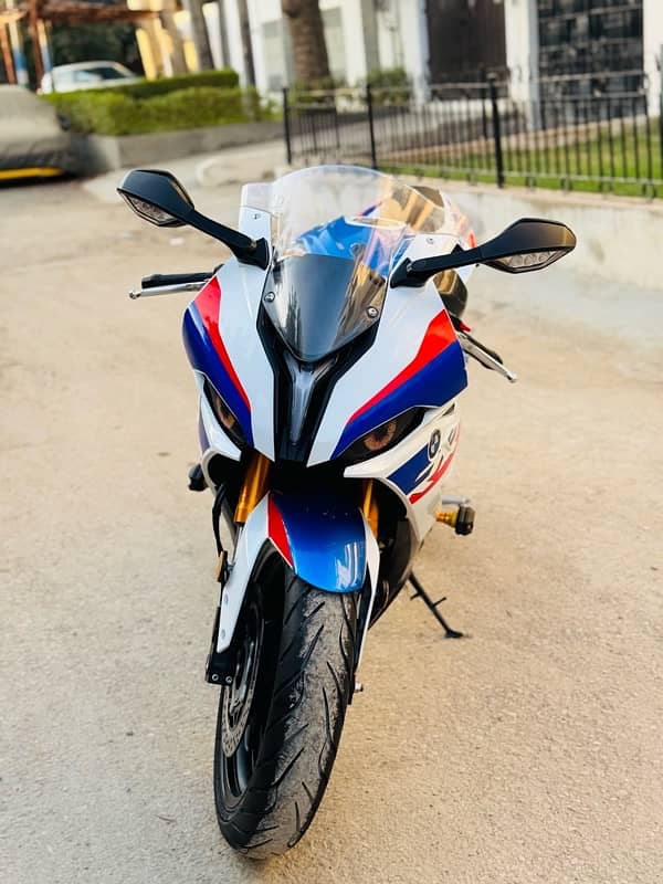 BMW S1000RR Replica 1