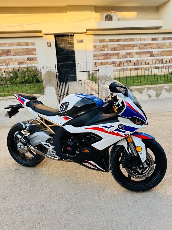 BMW S1000RR Replica 3