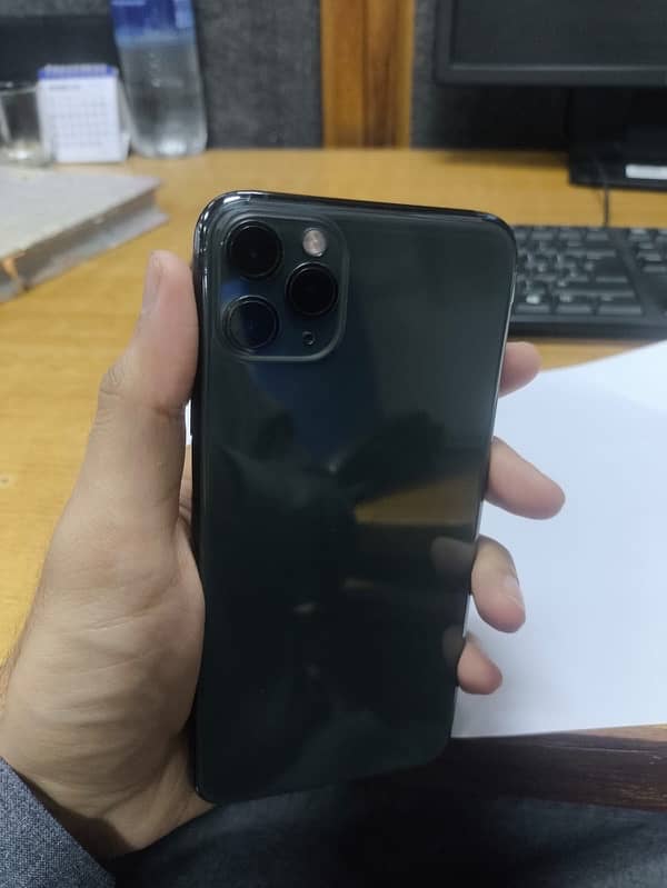 iPhone 11 Pro Max 512 PTA 0