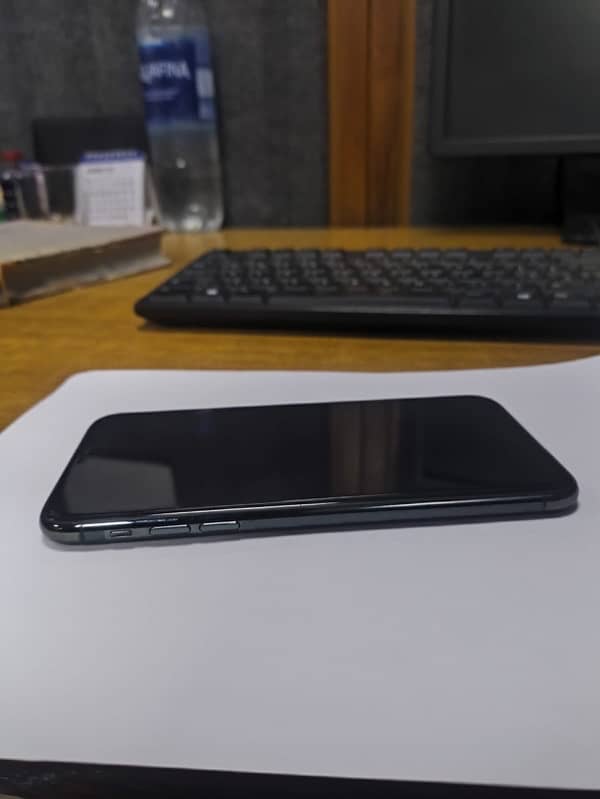 iPhone 11 Pro Max 512 PTA 2