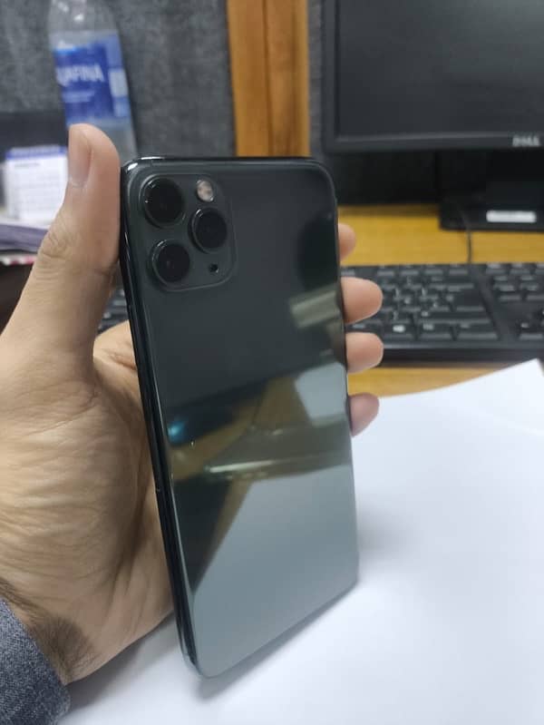 iPhone 11 Pro Max 512 PTA 5