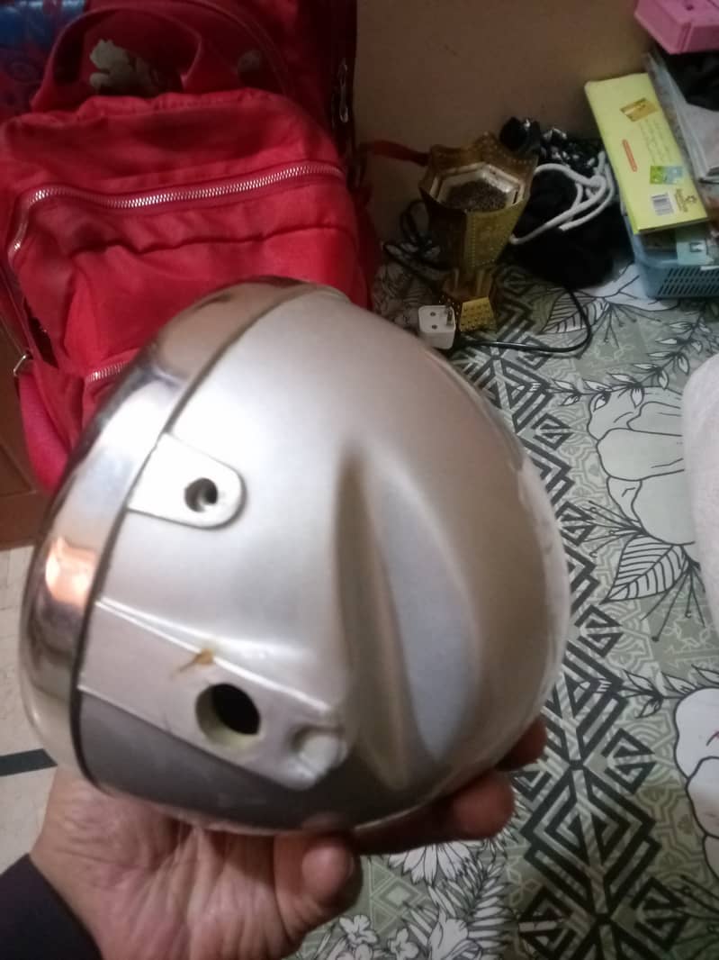 Original Taiwan headlight with case silver 2