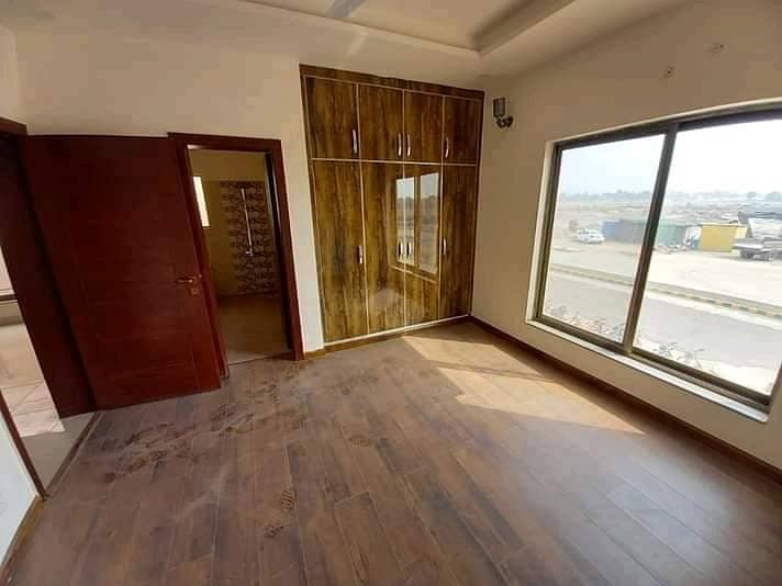 6 Marla double story villa for rent 1