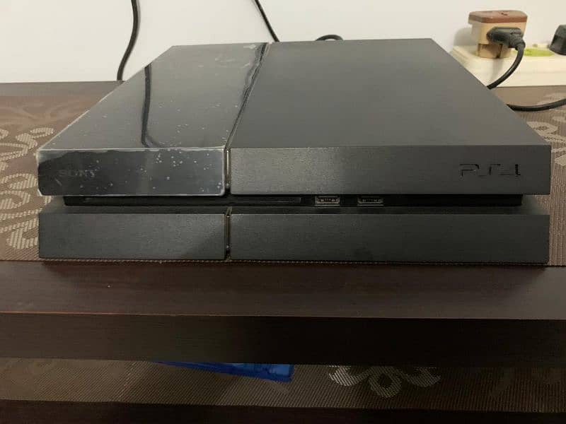 PS4 fat 500GB excellent condition 2