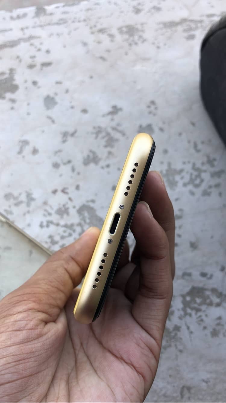 Iphone Xr all parts ok only board dead for sale 3