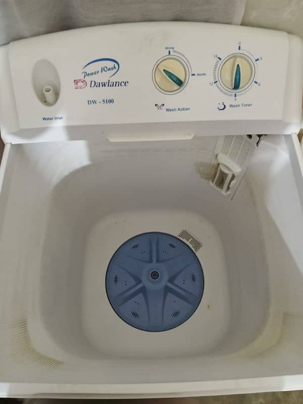 new washing machine 7 month used 3