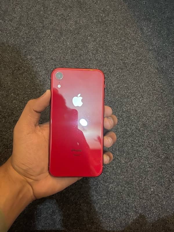 iphone XR 0