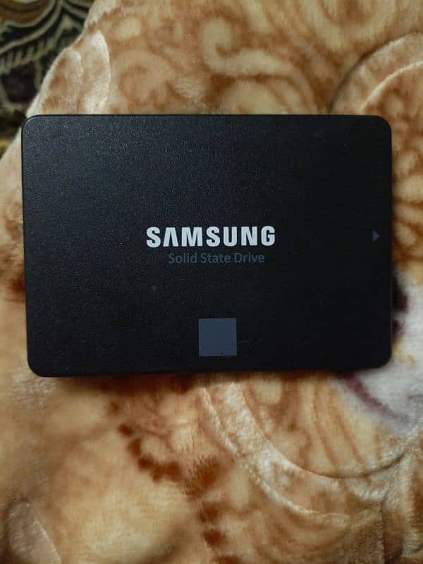 Samsung 870 Evo 256 gb 0