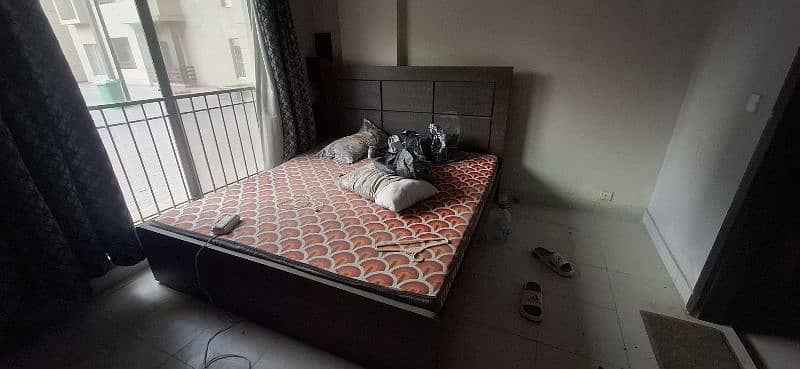 used bed with mattress 1