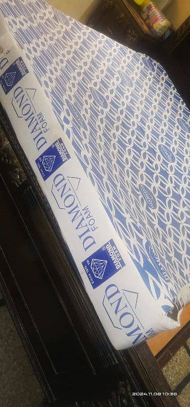 Diamond foam king size mattress 1