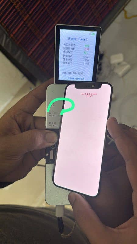 Iphone original LCD available in cheap price 1