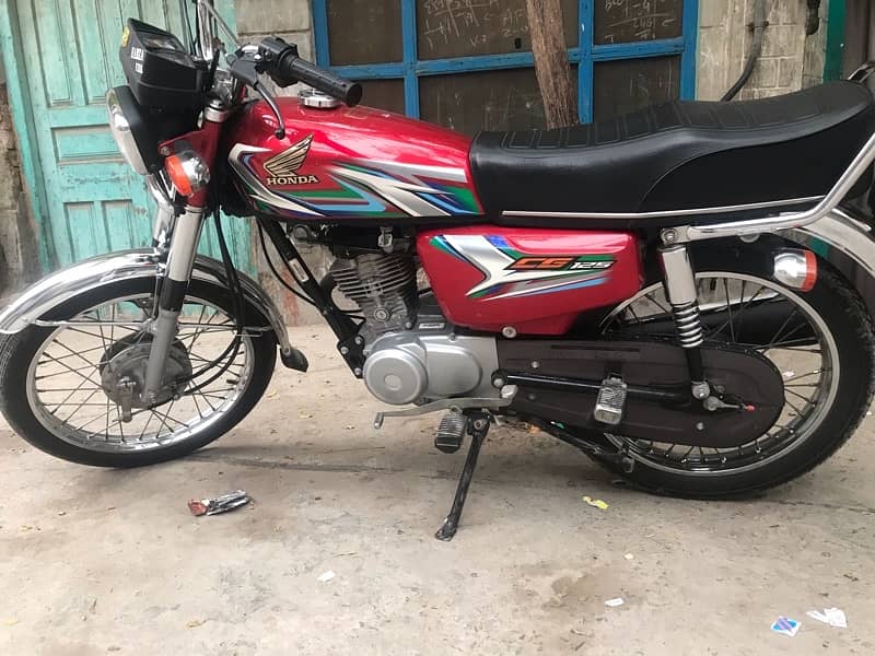 Honda 125 lush condition totally janian 0